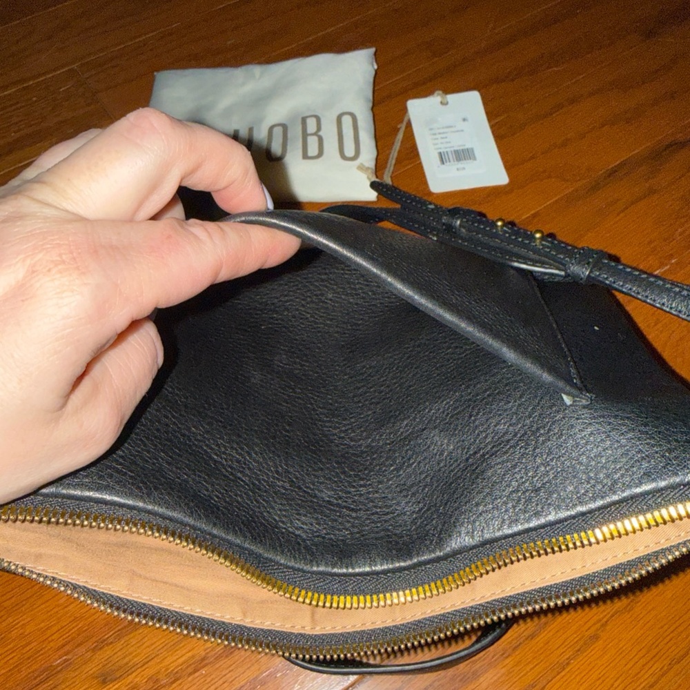 HOBO - Picture 5 of 5